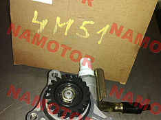 Насос ГУР  MMC 4M51 ME994444
